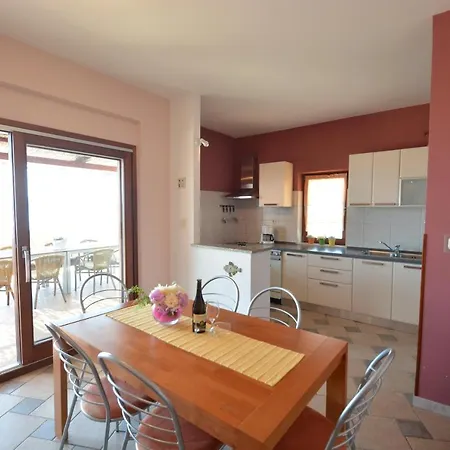 Vesela 1 Appartement