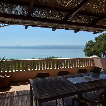 Appartement Vesela 1 *